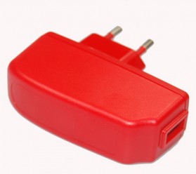 usb-power-adapter-puma-fs5ge-for-smartphone-tablet-red-6.jpg