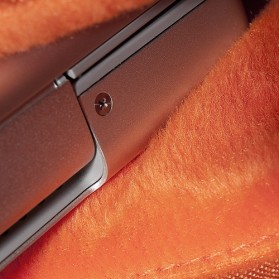 Everki EKS618 Track Laptop Messenger Bag, fits up to 15.6 - Black - 3