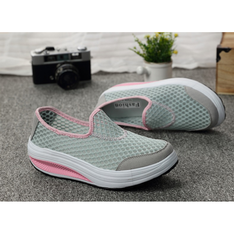 sepatu slip on platform wanita size 38 gray jakartanotebook sepatu slip on platform wanita size 38 gray jakartanotebook