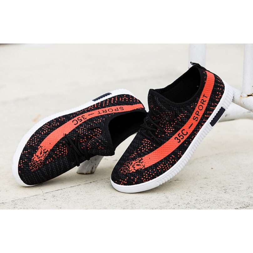Sepatu Yezi Boost 350 Pria Size 39 - Black