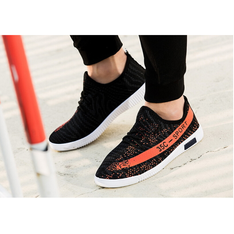 Sepatu Yezi Boost 350 Pria Size 39 Black sepatu yezi boost 350 pria size 39 black