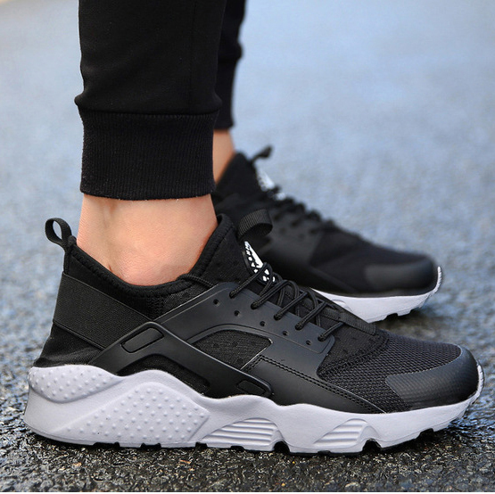 Sepatu Sneaker Huarache Sporty Size 44 