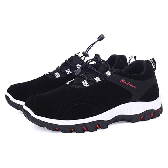 sepatu sneakers