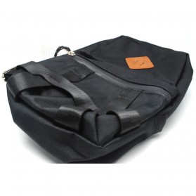 Anello Sun Earth & U Tas Selempang Sling Bag - Black - 3