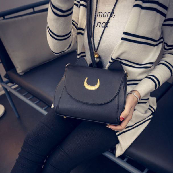 Tas Selempang Wanita Model Sailor Moon Black Tas Selempang Wanita Model Sailor Moon Black
