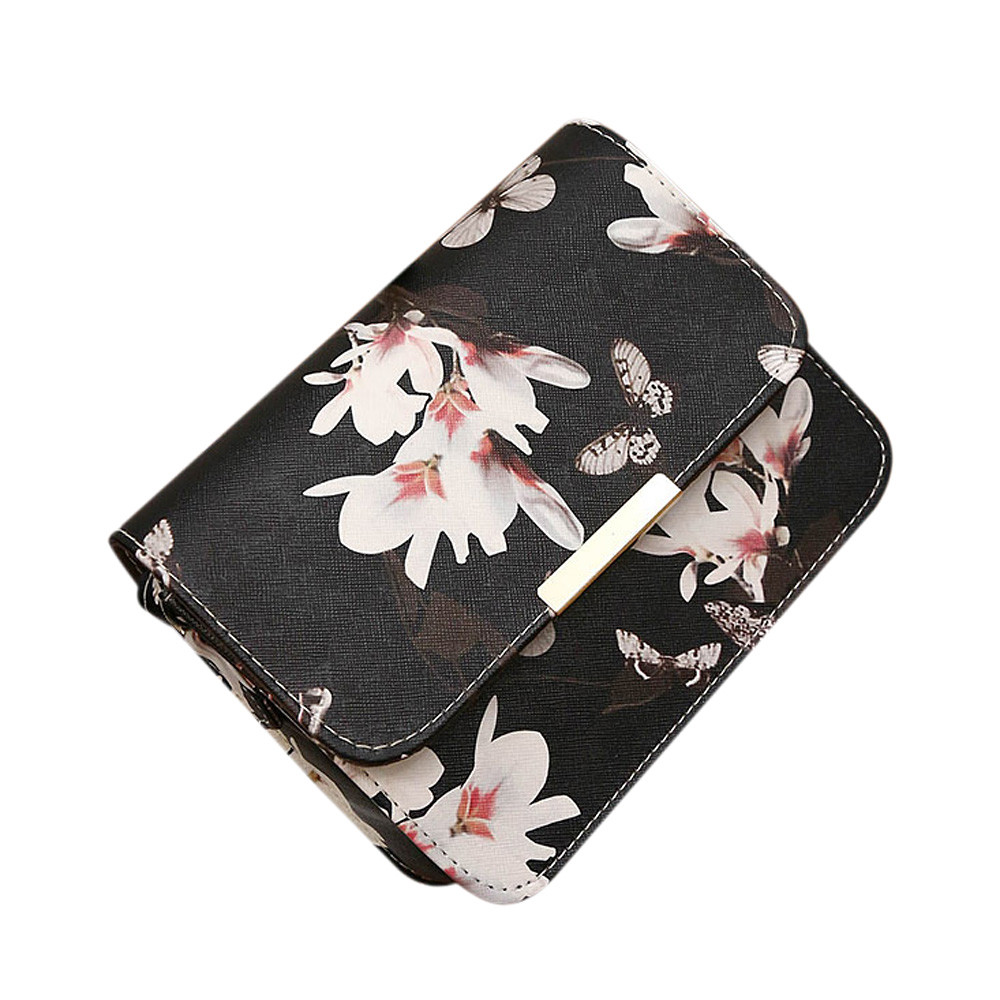 tas selempang wanita printed design black jakartanotebook tas selempang wanita printed design black jakartanotebook