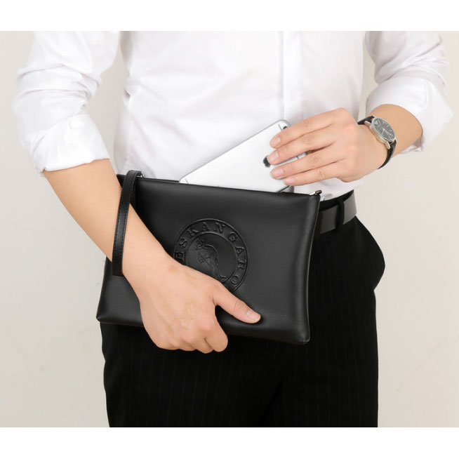 Kangaroo Tas Genggam Kulit Clutch Bag HB 011 1 Black Kangaroo Tas Genggam Kulit Clutch Bag HB 011 1 Black