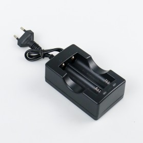Taffware Charger Baterai Cell Charger 18650 Dual Battery Slot - MTLC-04200-1000 - Black - 2