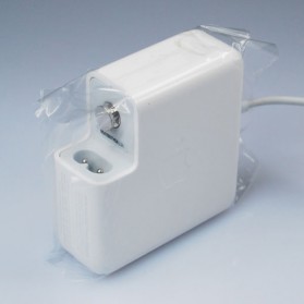 Apple 60W MagSafe Power Adapter A1344 L Tip - ADP-60AD T - White
