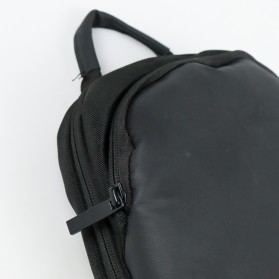Nunnuburn Tas Selempang Sling Bag Oxford dengan USB Charger Port - 817 - Black - 3