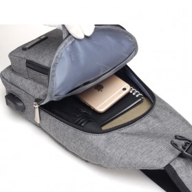 Dxyizu Tas Selempang Crossbody Bag dengan USB Charger Port - dxyz817 - Black - 3