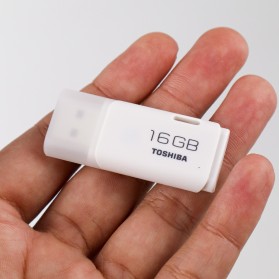 Toshiba Hayabusa USB Flash Drive 16GB - THN - U202 (BULK PACKING) - White - 4