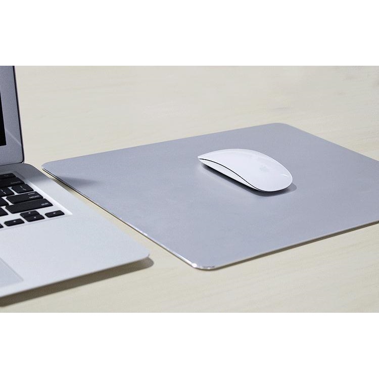 metal mouse pad rubber 240 x 180 x 3mm silver metal mouse pad rubber 240 x 180 x 3mm silver