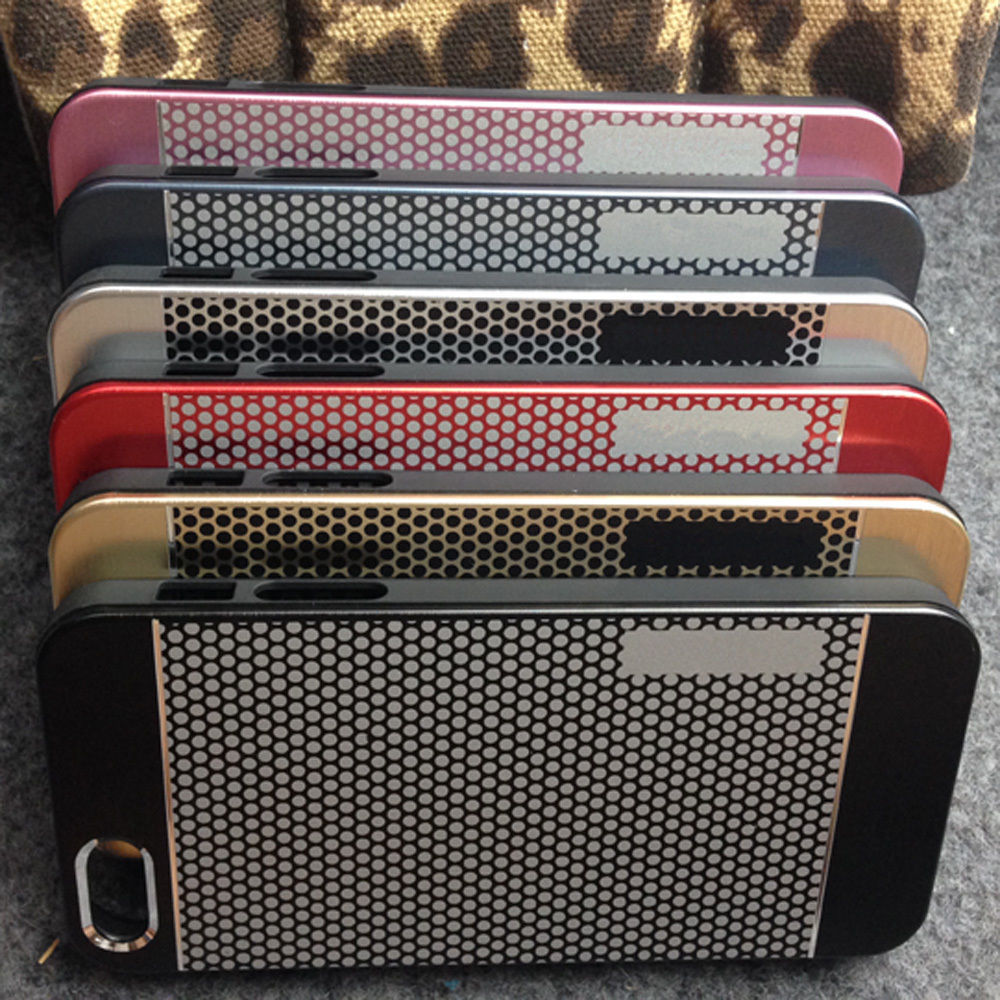 Motomo Black Casing For Iphone 4s toru motomo wave point aluminium for iphone 4 4s Motomo Black Casing For Iphone 4s toru motomo wave point aluminium for iphone 4 4s