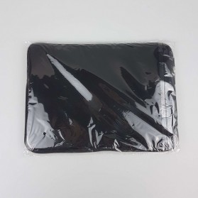 Soft Sleeve Case Macbook Pro 13 Inch - 003 - Black - 4