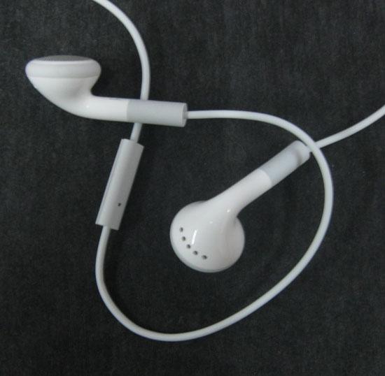 Apple Earphones with Mic (Original) - JakartaNotebook.com