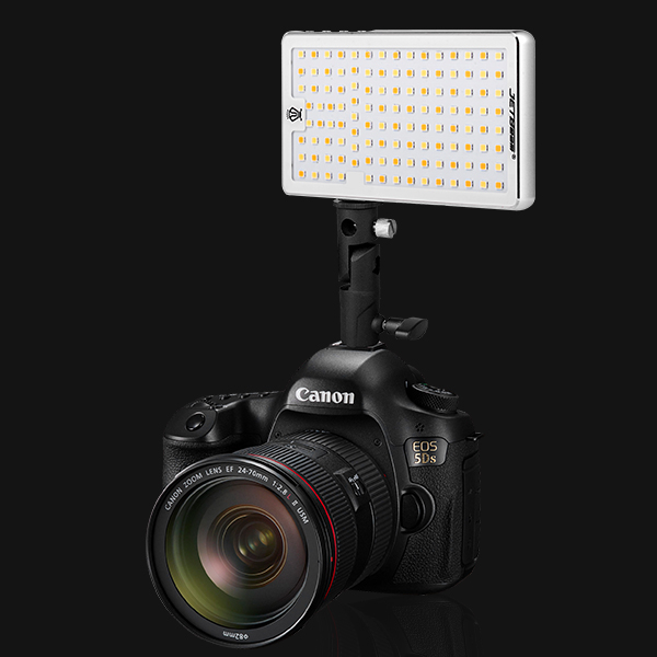 JETBeam Lampu LED Multifungsi Portable Fill Light 2835 780 JETBeam Lampu LED Multifungsi Portable Fill Light 2835 780