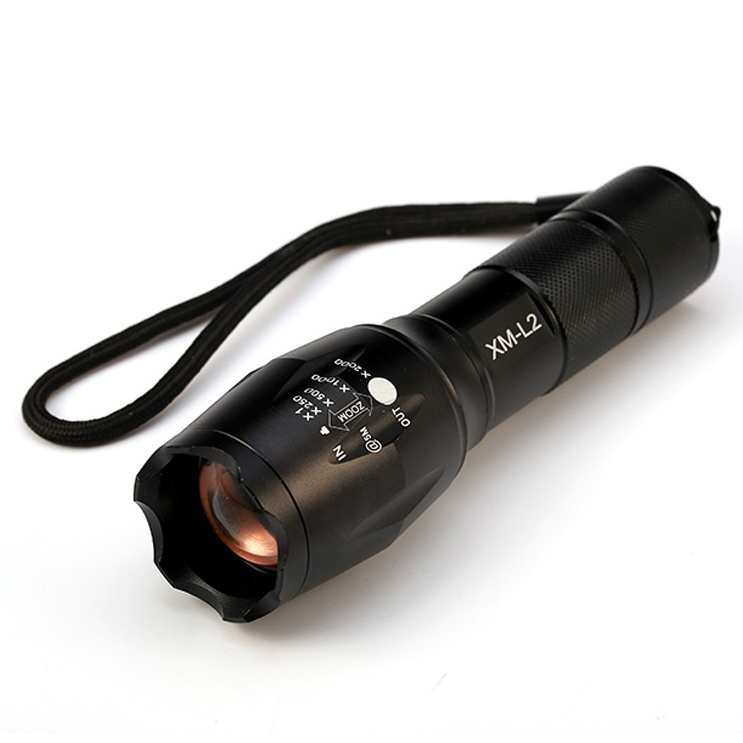 Senter LED Tactical CREE XM-L2 8000 Lumens dengan Baterai 18650+Charger