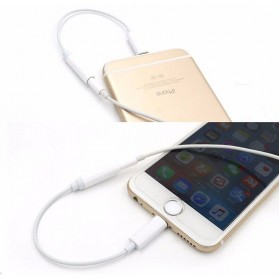 Kabel Lightning ke 3.5mm Headphone for iPhone 7/8/X - White - 5