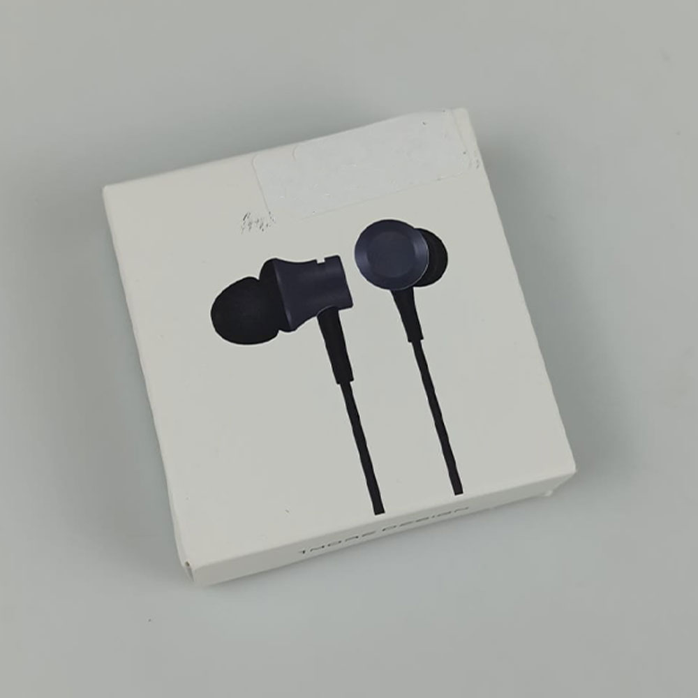 Xiaomi In Ear Basic Earphone dengan Mic 