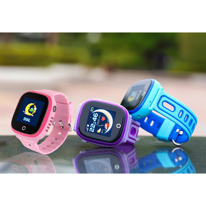 smartwatch with sos feature