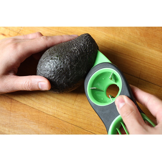 easy 3 in 1 avocado slicer pemotong alpukat green easy 3 in 1 avocado slicer pemotong alpukat green