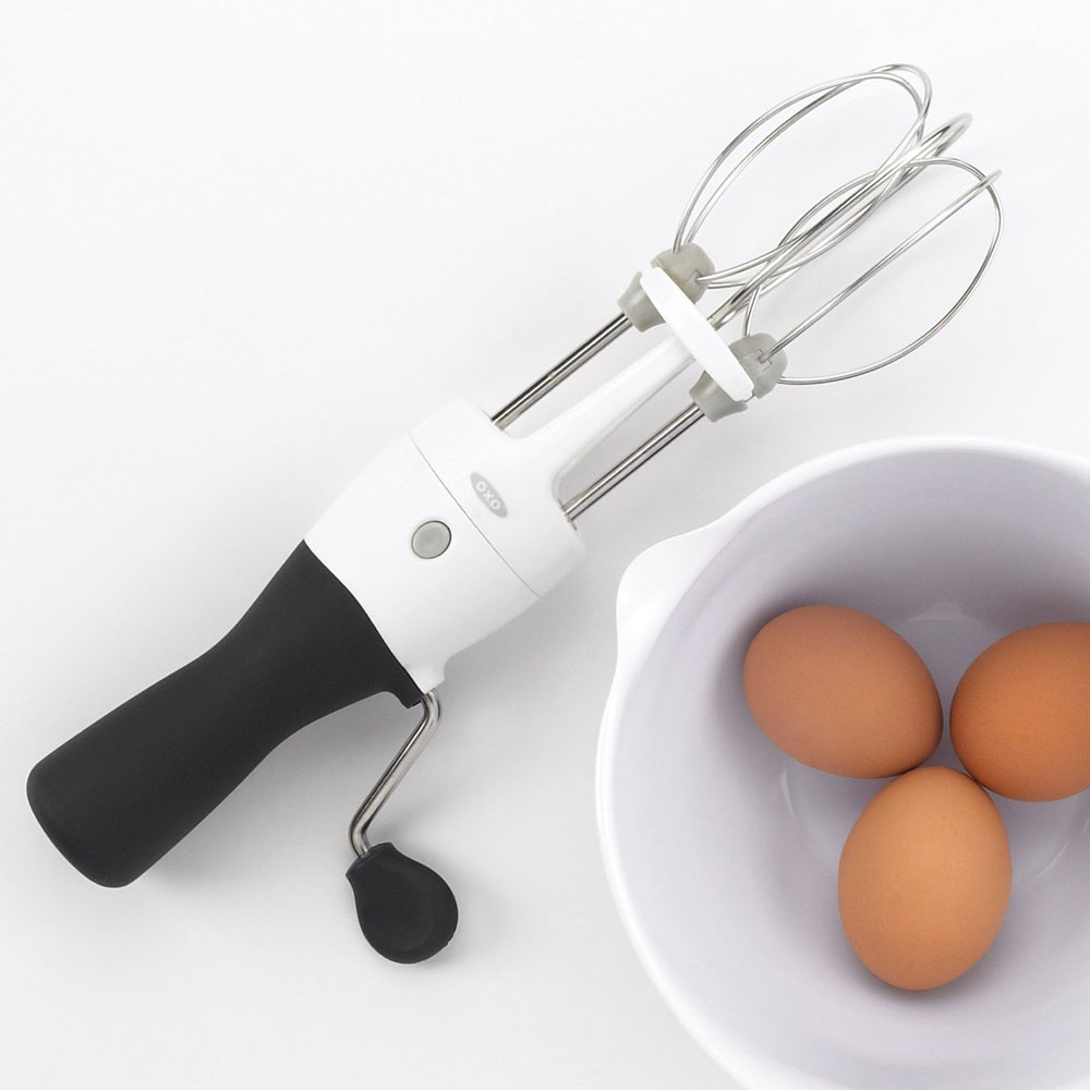 OXO Good Grips Egg Beater / Mixer Adonan White/Black