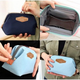 Un Jour De Reve Tas Kosmetik Travel Portabel - Pink - 5