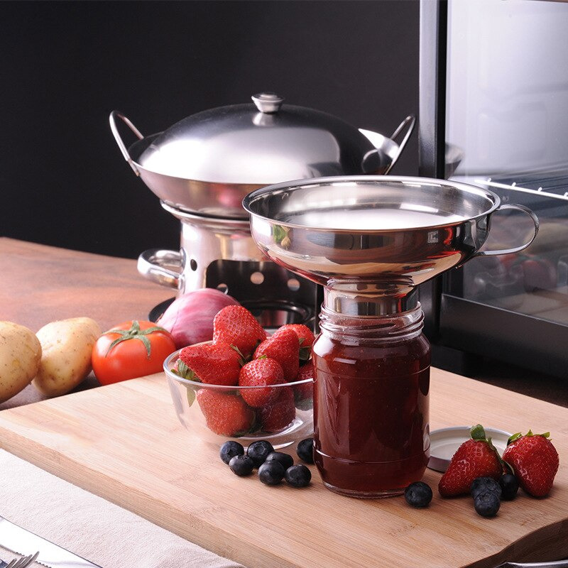 Gambar produk Aihogard Corong Bumbu Makanan Wide Mouth Funnel - A14