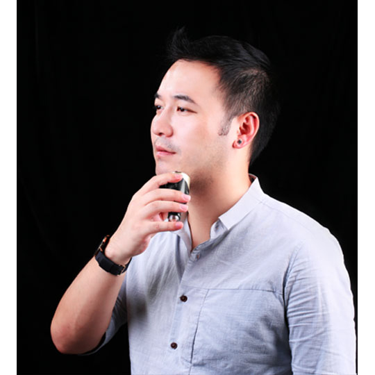 Remax 3 in 1 Car Charger Safety Hammer Shaver - RT-SP01 - Black Gold - 2