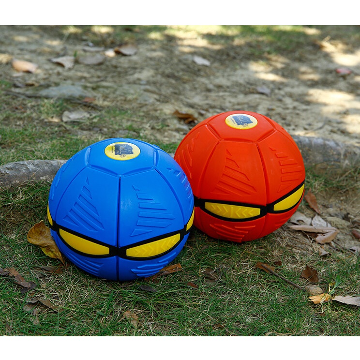 Flat Ball Disc Deformed Flying Frisbee to Ball Red