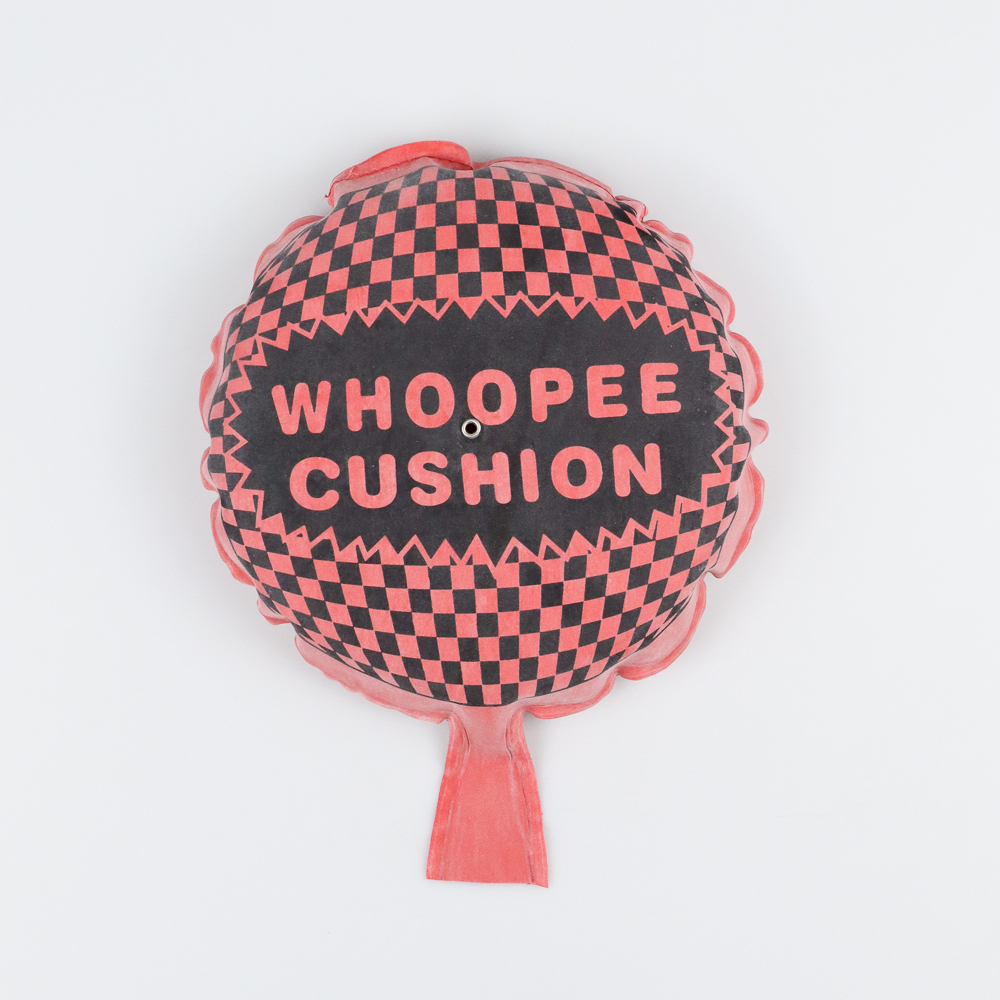 Gambar produk Whoopie Cushion Bantal Prank Kentut - 1373-1A