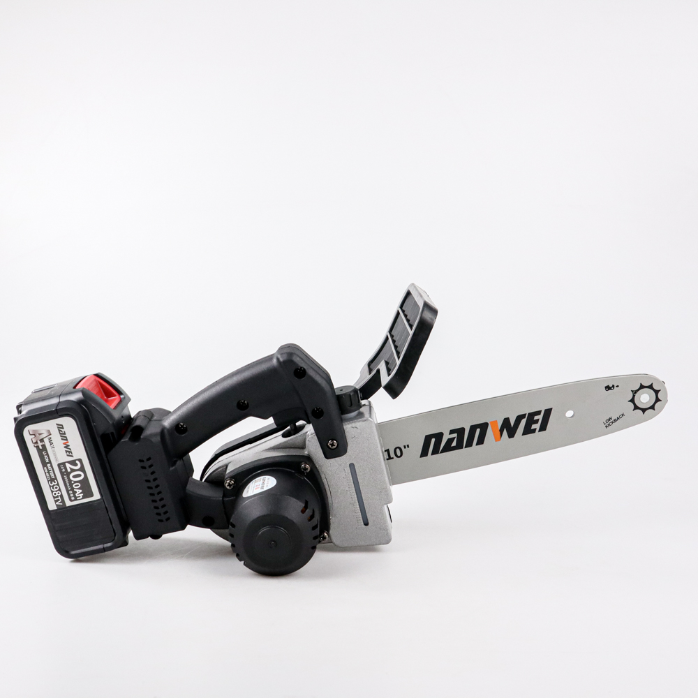 NANWEI Gergaji Mesin Cordless Chainsaw 