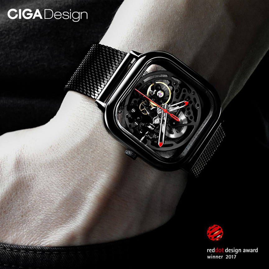 running watch with stopwatch