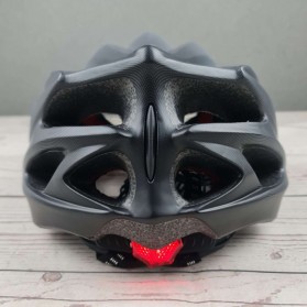 Bikeboy Helm Sepeda Ultralight Bicycle Cycling Helmet + Tail Light LED - AM42 - Black - 3