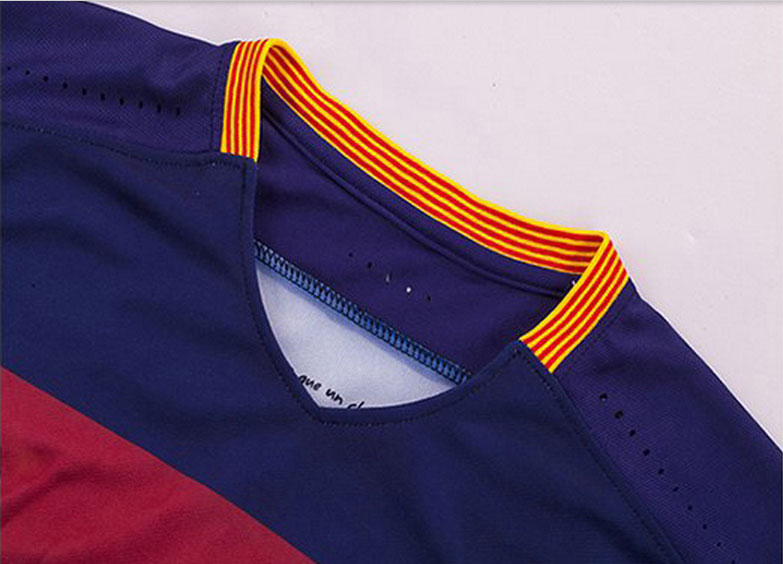 Jersey Sepakbola Barcelona No 11 Neymar Jr Size M - Red 