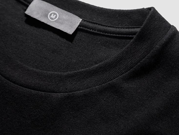 Kaos Katun Pria Triangle Palace O Neck Size M / T-Shirt 