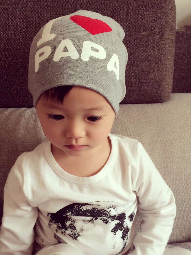 Kupluk Bayi I Love Mama - Gray - JakartaNotebook.com