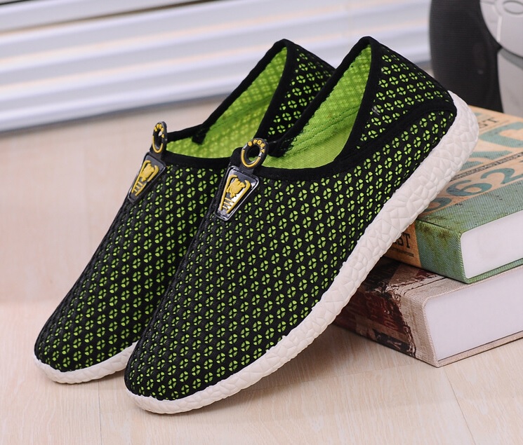 sepatu slip on mesh pria size 39 black green jakartanotebook sepatu slip on mesh pria size 39 black green jakartanotebook