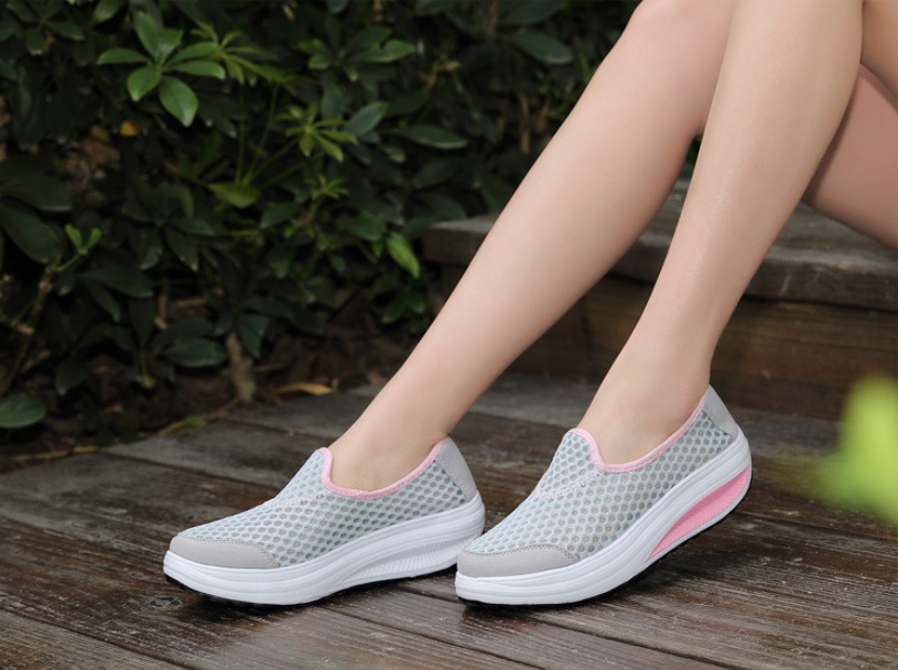 sepatu slip on platform wanita size 36 gray jakartanotebook sepatu slip on platform wanita size 36 gray jakartanotebook