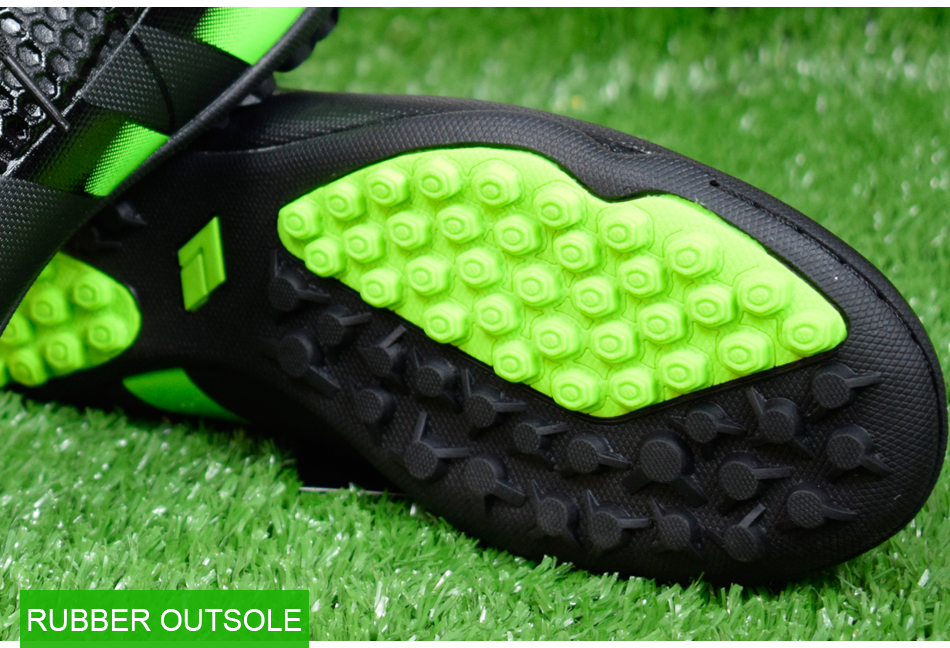 Sepatu Olahraga Futsal Indoor Pria Size 39 - Black 